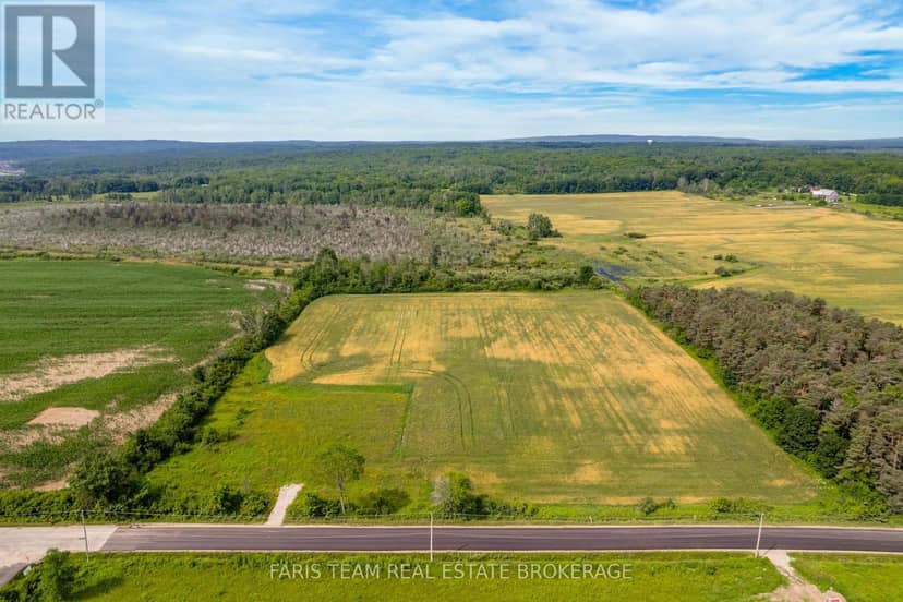 584 Curry Road, Penetanguishene, photo 2