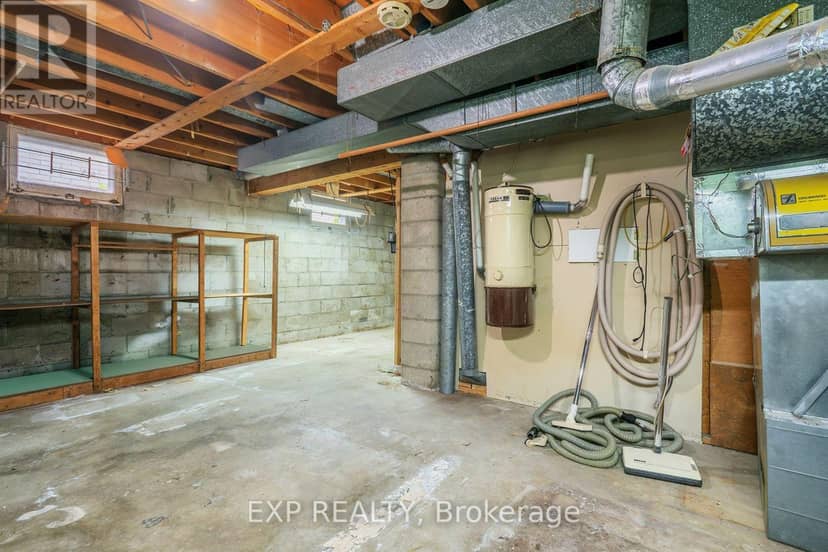 28 Alexander Avenue — photo 19 of 40