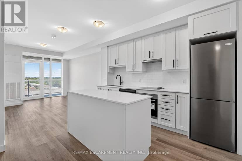 703 - 461 Green Road, Hamilton