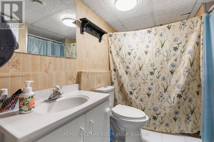3142 Dumaurier Avenue E — photo 21 of 24