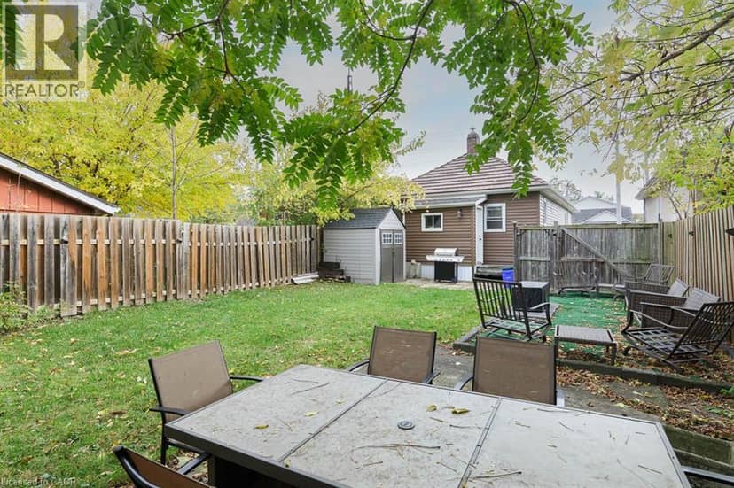 241 VINE Street — photo 16 of 18