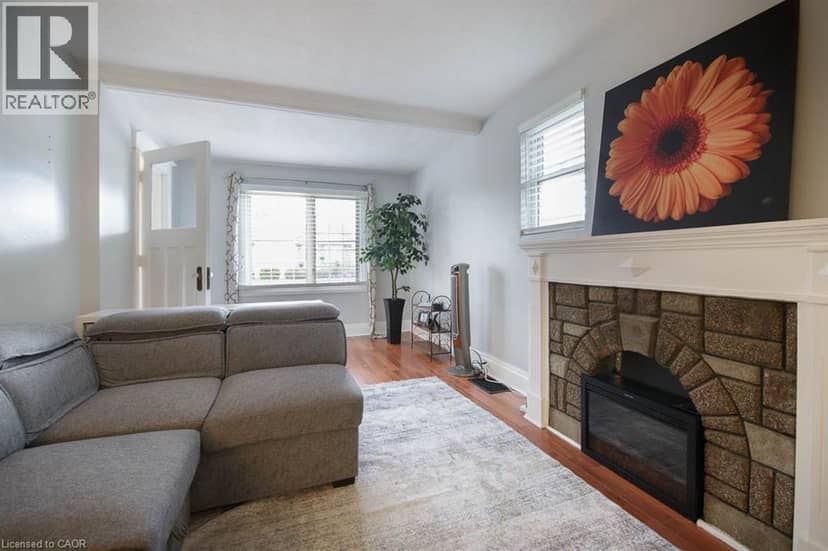 241 VINE Street — photo 9 of 18