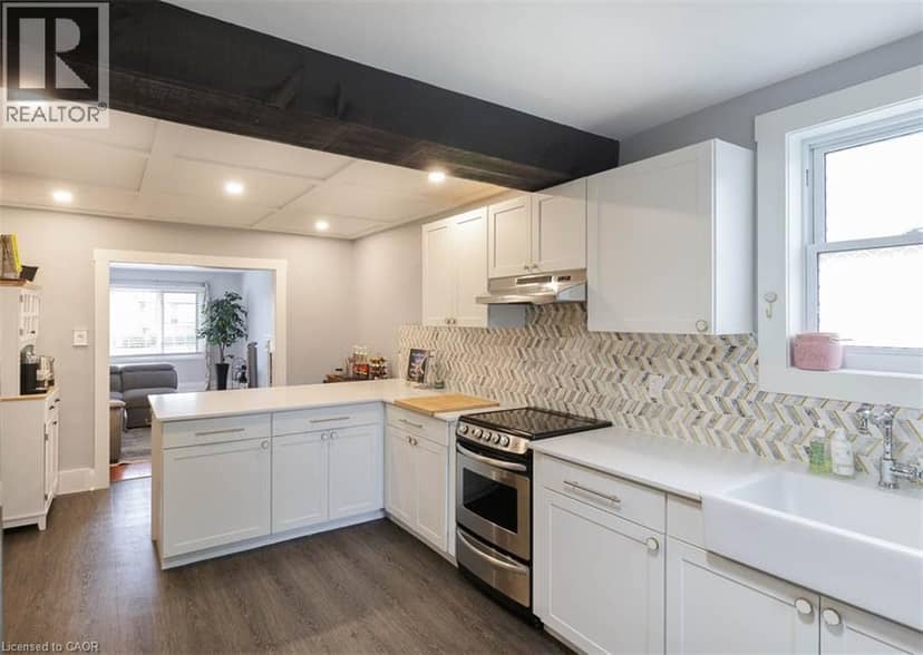 241 VINE Street — photo 5 of 18