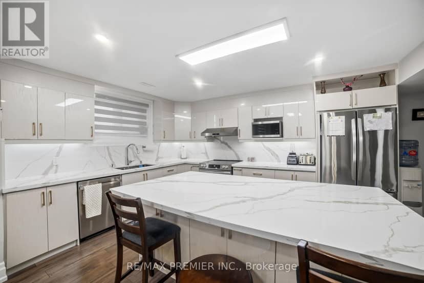 2180 King Vaughan Road S — photo 19 of 31