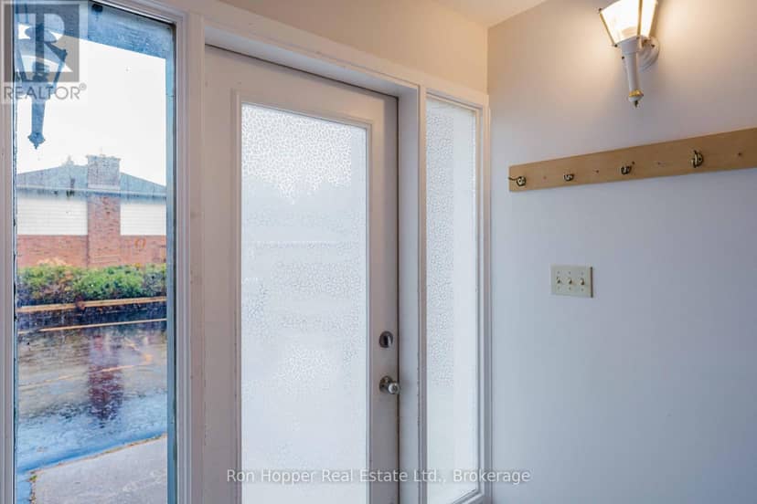 1082 8th Street E — photo 11 of 40