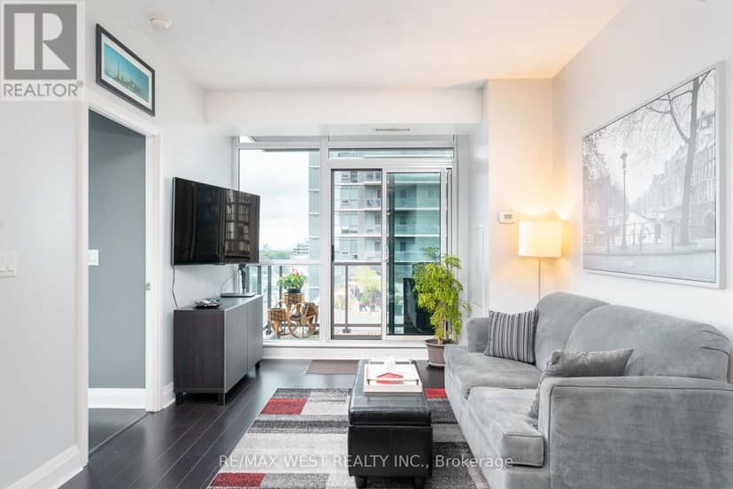 710 - 1185 The Queensway — photo 16 of 40