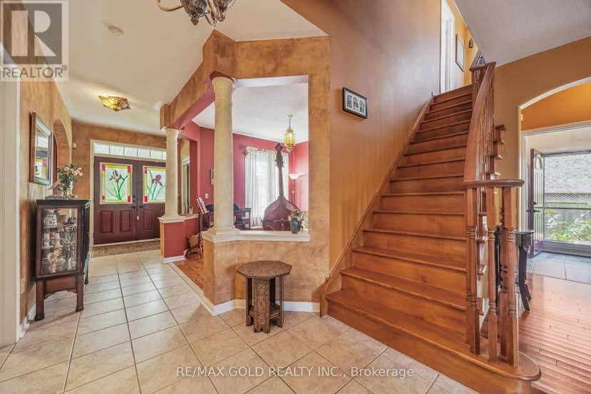 40 Maldives Crescent, Brampton, photo 8