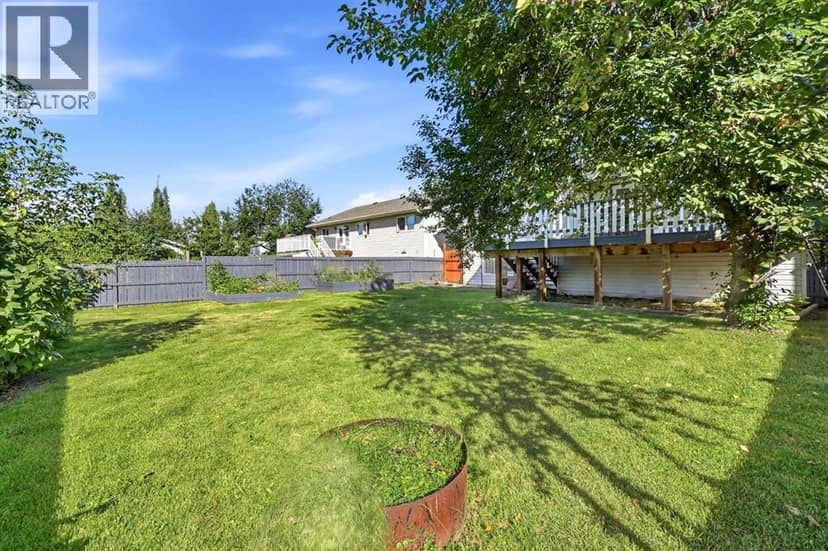 5711 61 Avenue, Rocky Mountain House, photo 6