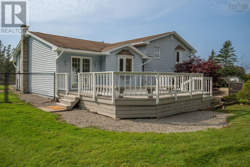 470 Wyman Road — photo 5 of 40