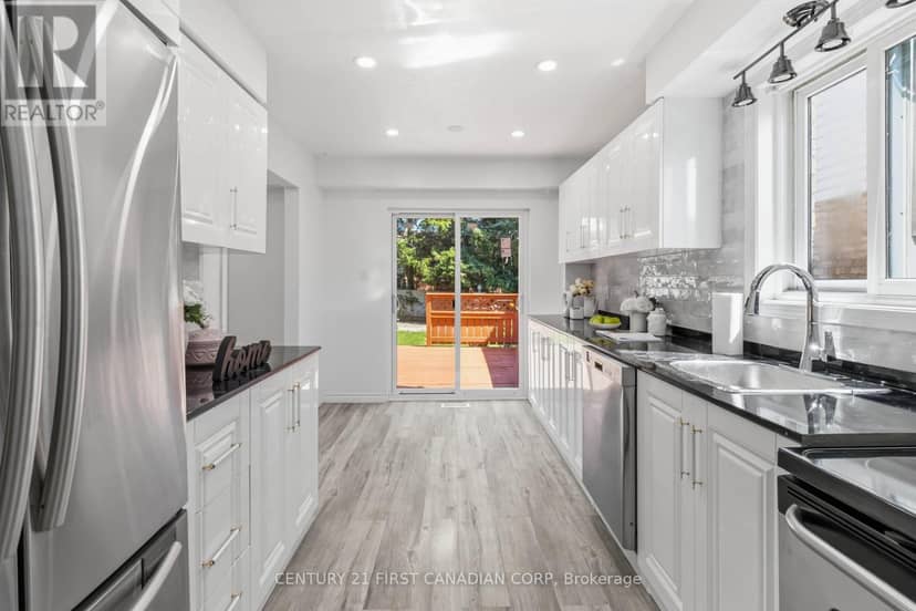 77 Watt Street — photo 10 of 30