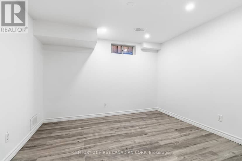 77 Watt Street — photo 21 of 30