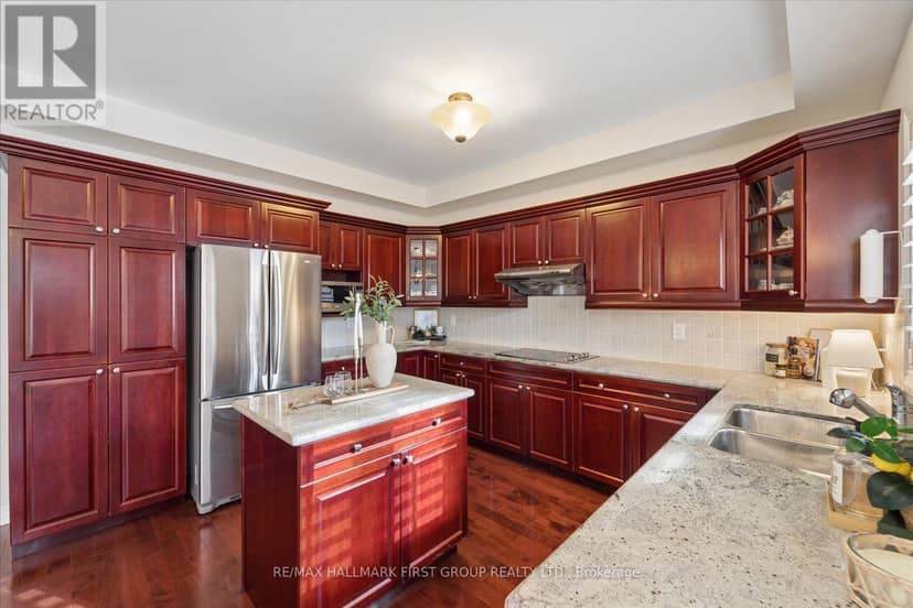 6 Winterton Way, Ajax, photo 8