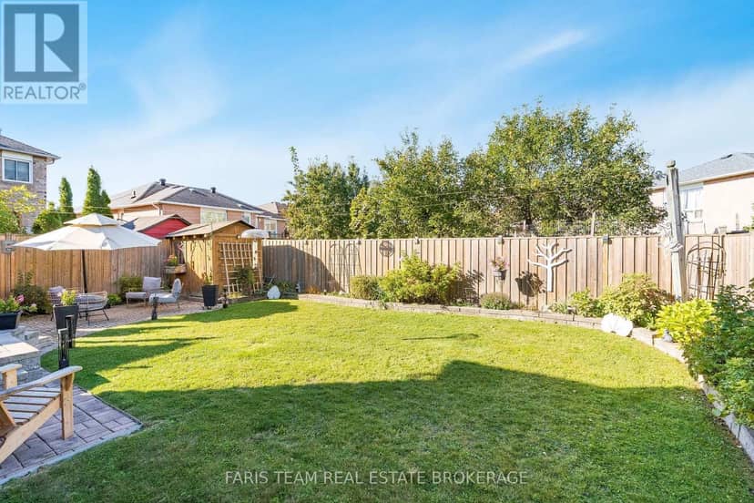 4 O'Shaughnessy Crescent — photo 25 of 30