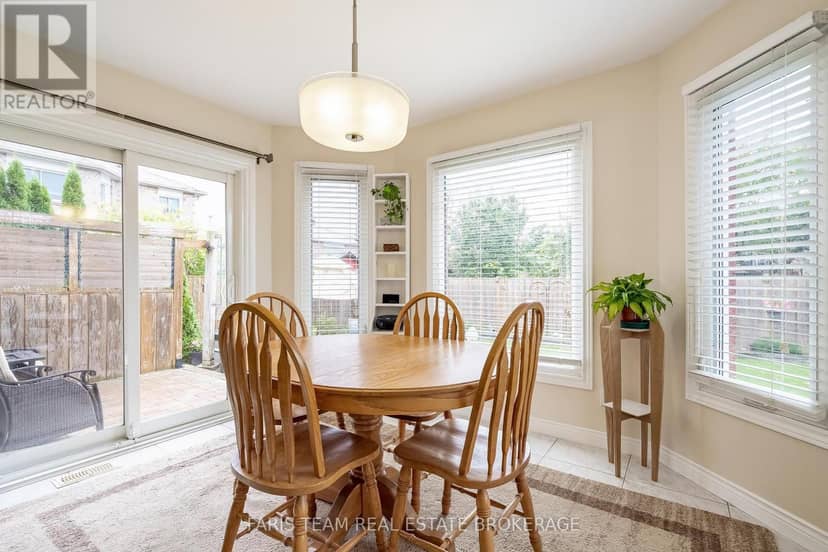 4 O'Shaughnessy Crescent, Barrie, photo 7