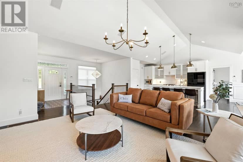 261 Aberdeen Drive — photo 7 of 40