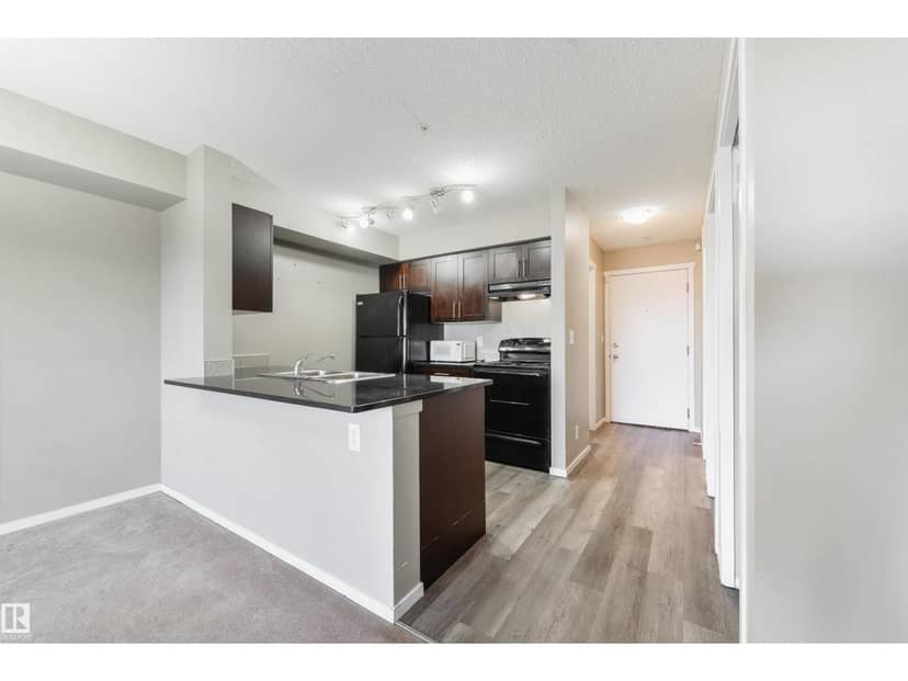 #320 1510 Watt Dr SW, Edmonton, photo 4