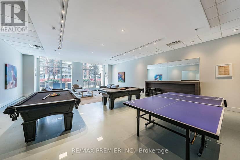 808 - 68 Abell Street — photo 30 of 40