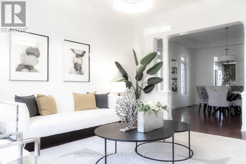 11 Alpaca Drive, Richmond Hill, photo 6