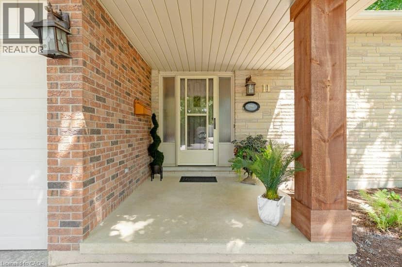 11 GREY OWL Drive — photo 3 of 40