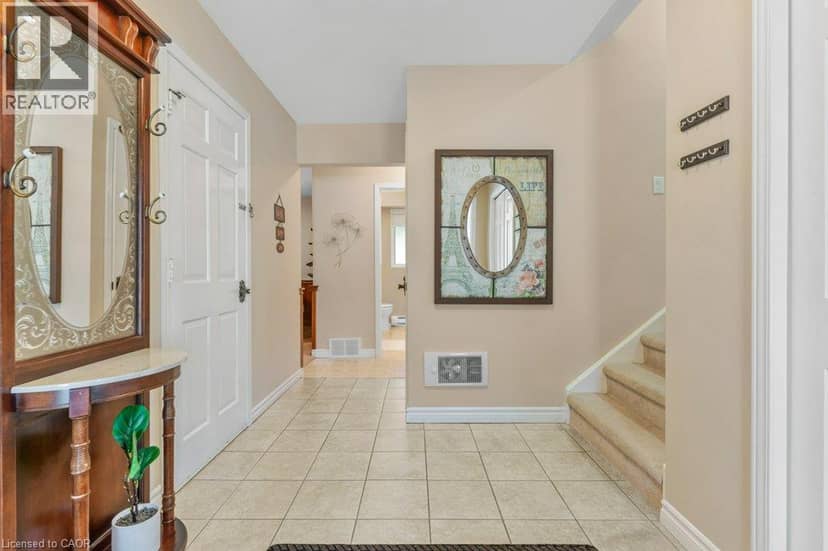 11 GREY OWL Drive — photo 5 of 40