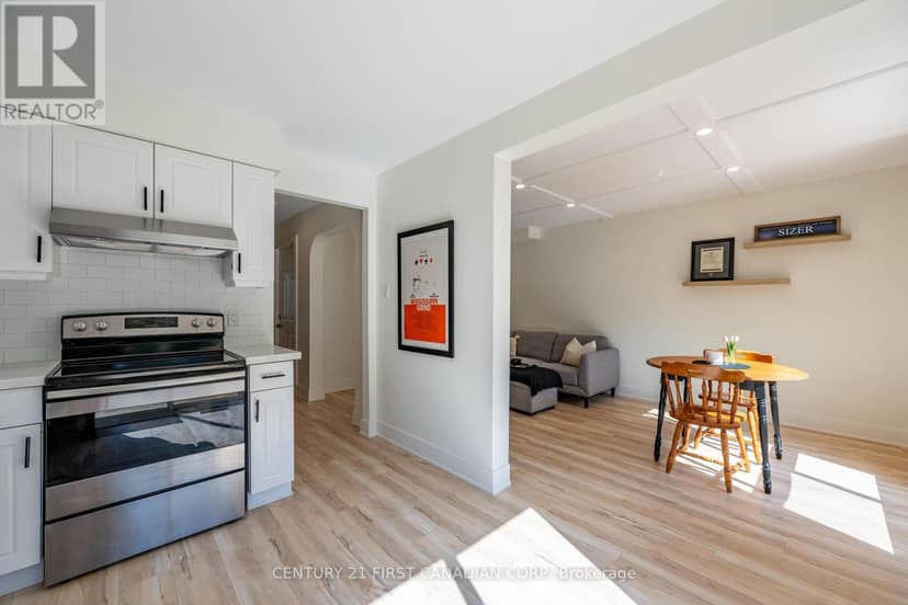 168 Gibson Crescent — photo 16 of 34
