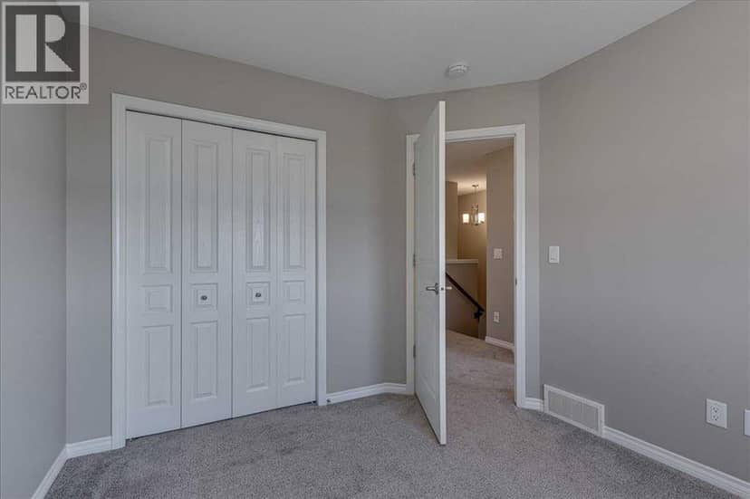 17 Hawthorn Place — photo 19 of 30