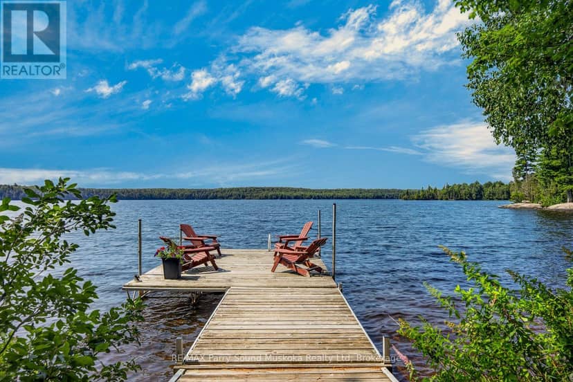 3 Robinson Road, Magnetawan, photo 2