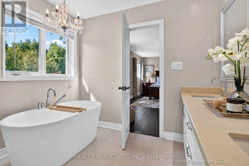 128 Coalbrook Court — photo 17 of 31