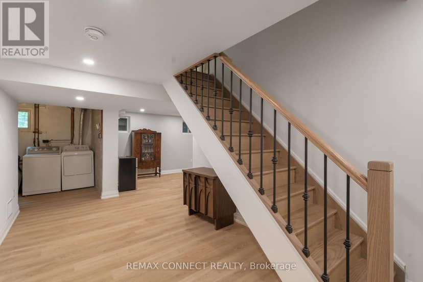 26 Averdon Crescent — photo 22 of 33
