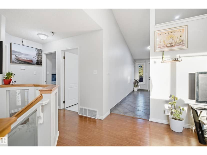 1737 Kensit Pl NW — photo 11 of 40