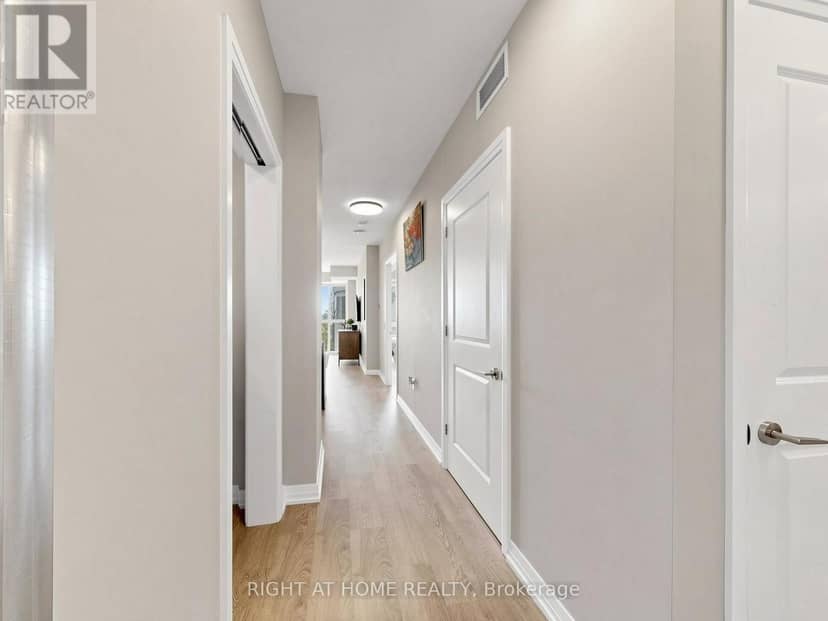 607 - 50 Thomas Riley Road — photo 10 of 40