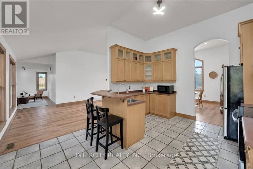 3 Torrance Lane — photo 14 of 40
