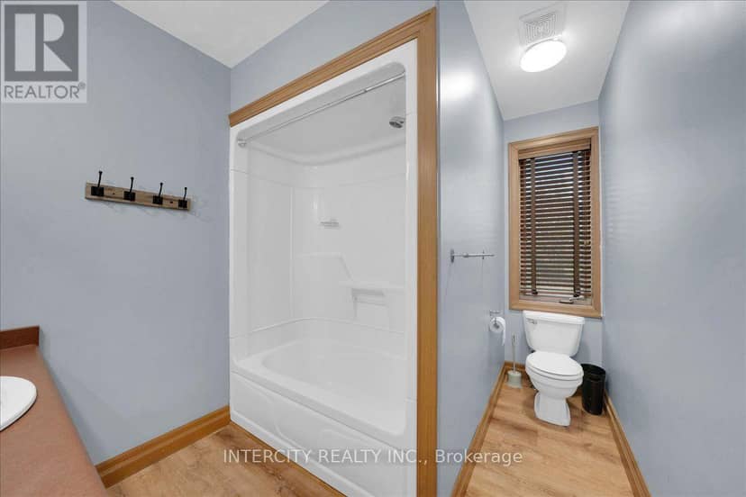 3 Torrance Lane — photo 30 of 40