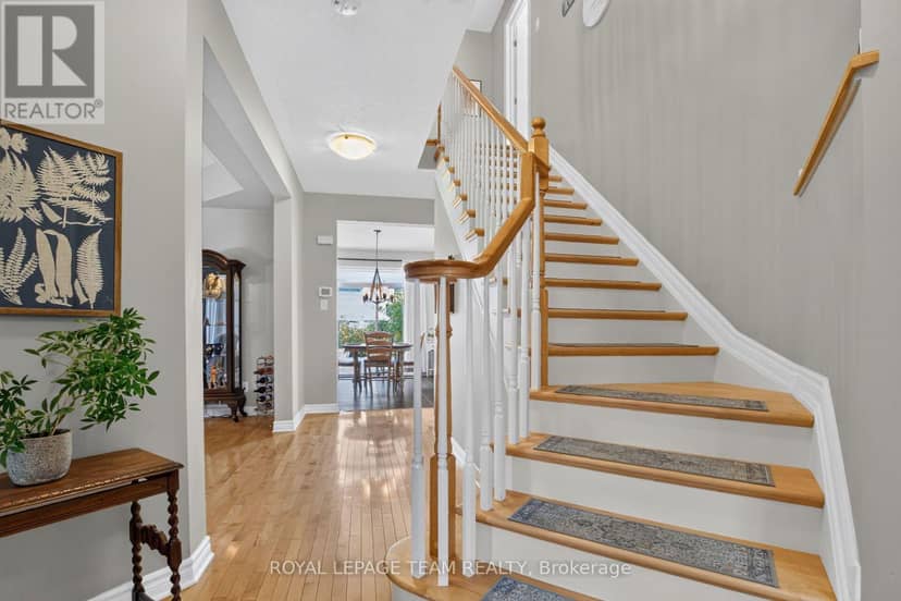 127 Coyote Crescent — photo 27 of 40