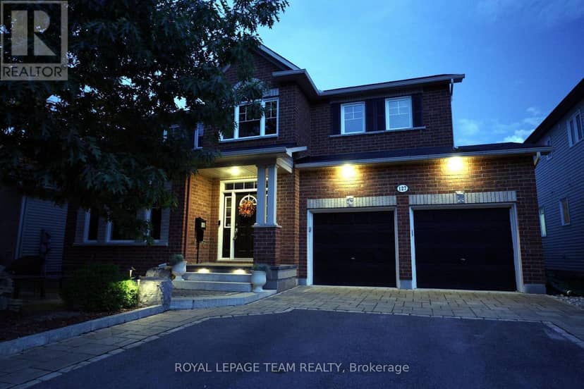 127 Coyote Crescent — photo 8 of 40