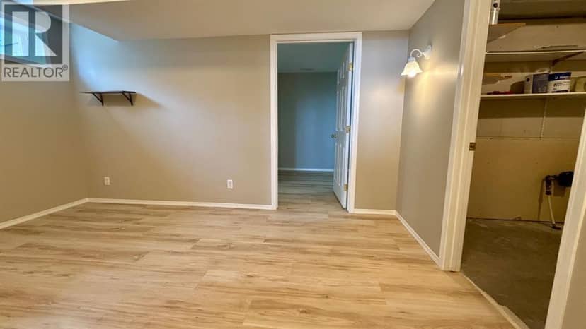 194 Peigan Court W — photo 25 of 35