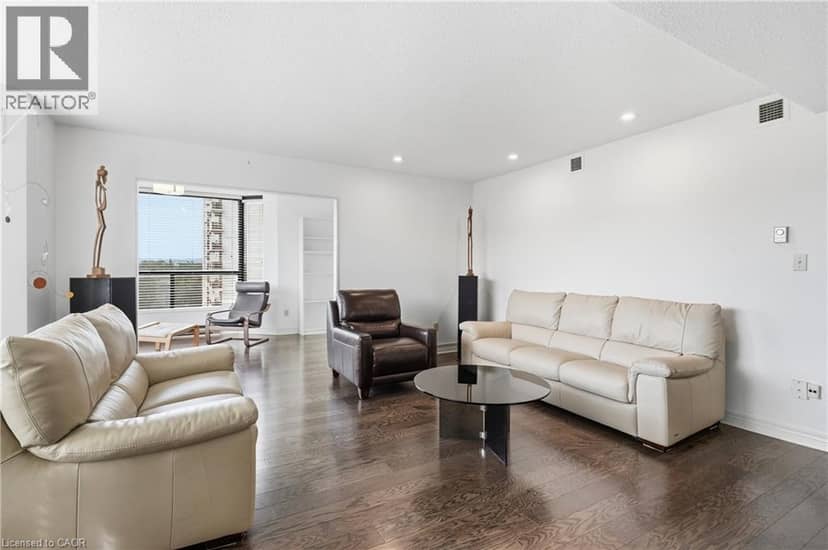 49 ROBINSON Street Unit# 601 — photo 3 of 27