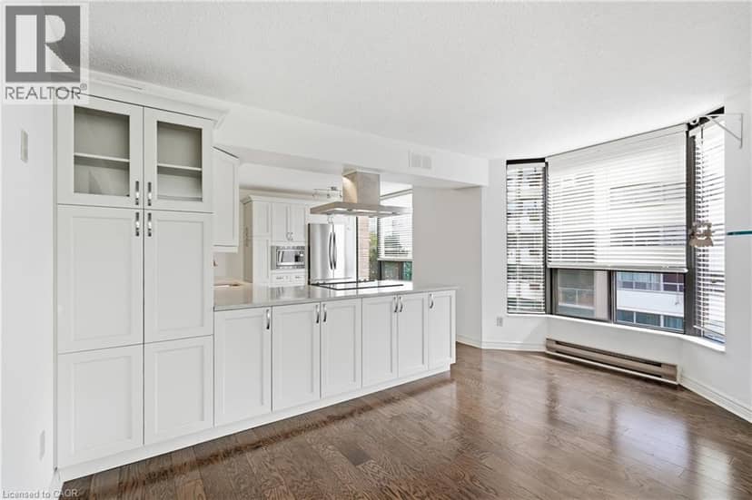 49 ROBINSON Street Unit# 601 — photo 8 of 27