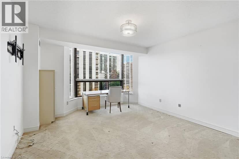 49 ROBINSON Street Unit# 601 — photo 17 of 27