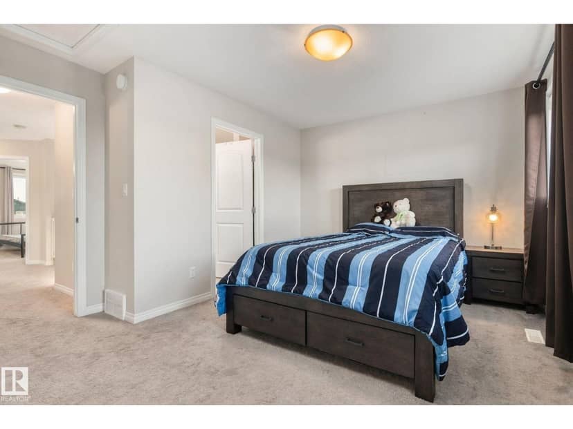 2214 54 ST SW SW — photo 33 of 40