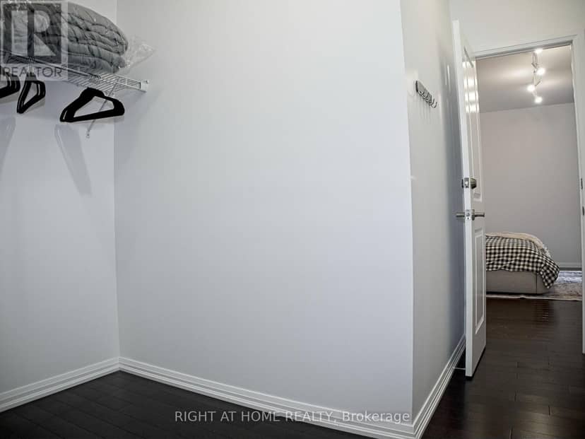 1606 - 35 Hayden Street — photo 13 of 36