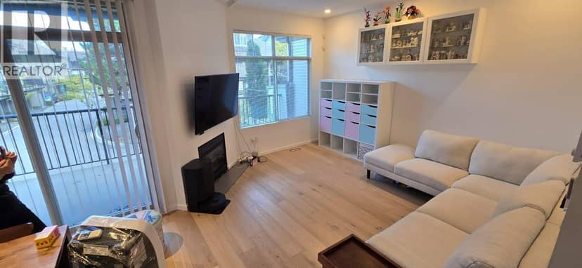 37 6233 BIRCH STREET, Richmond, photo 3