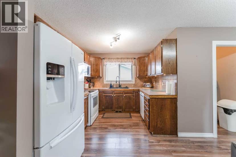 680 Wallace Drive — photo 12 of 40