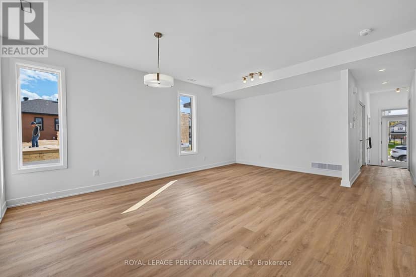 55 Rutile Street — photo 10 of 40