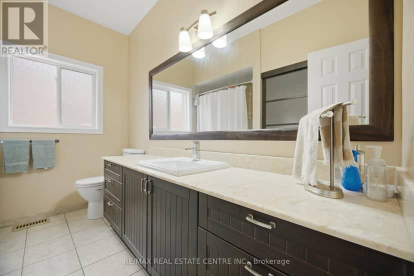 19 Amberdale Court — photo 19 of 37
