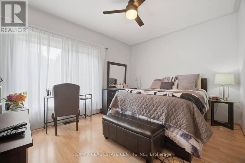 19 Amberdale Court — photo 21 of 37