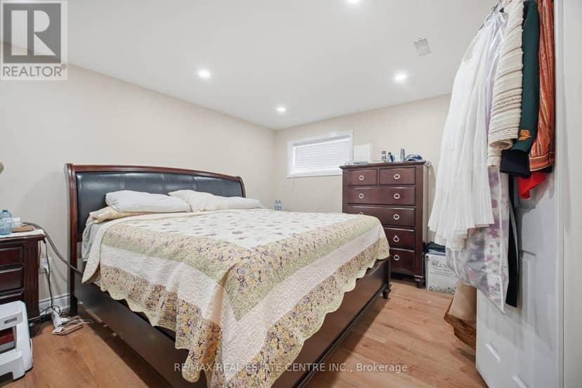 19 Amberdale Court — photo 30 of 37