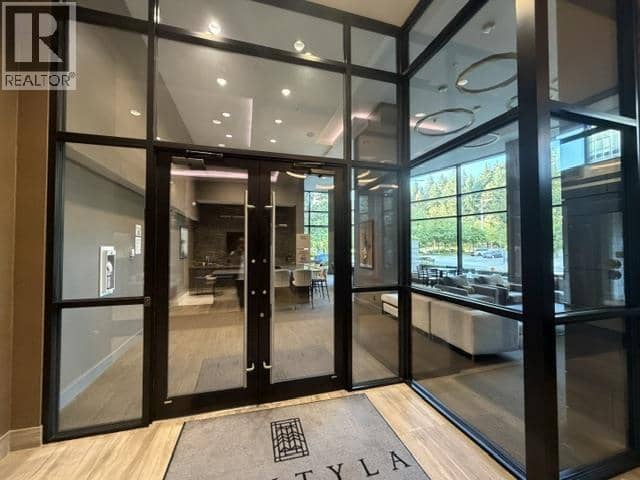 1505 3096 WINDSOR GATE, Coquitlam, photo 6