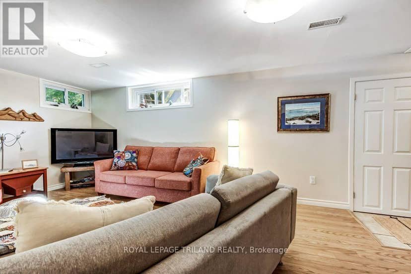 245 Currie Boulevard — photo 27 of 38
