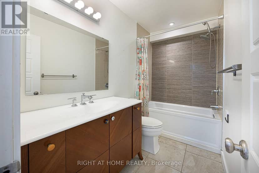 725 Indian Road — photo 12 of 40
